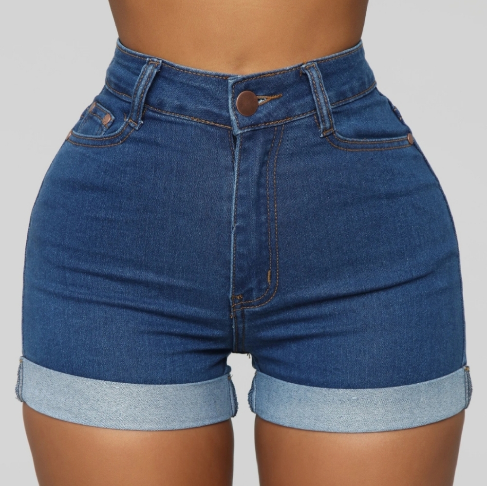 Fashion nova denim shorts